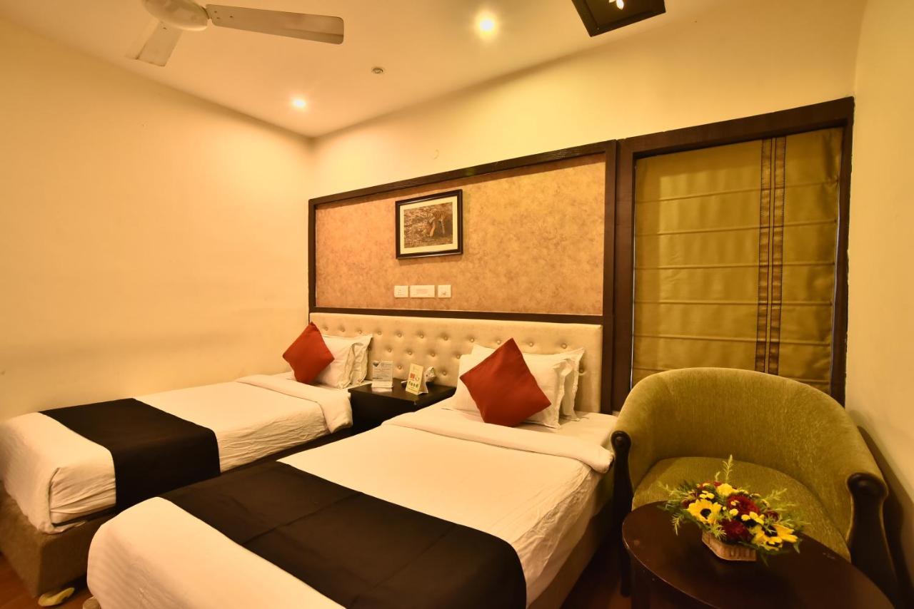 Casa Broadway-A Boutique Hotel Καλκούτα Εξωτερικό φωτογραφία