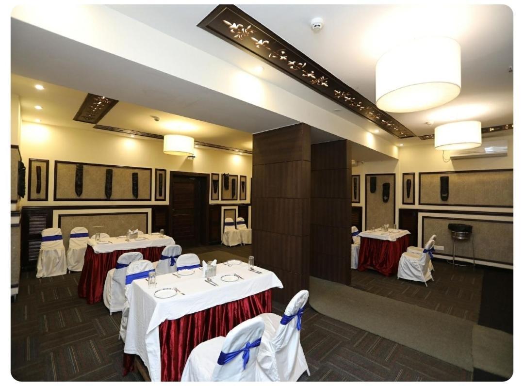 Casa Broadway-A Boutique Hotel Καλκούτα Εξωτερικό φωτογραφία